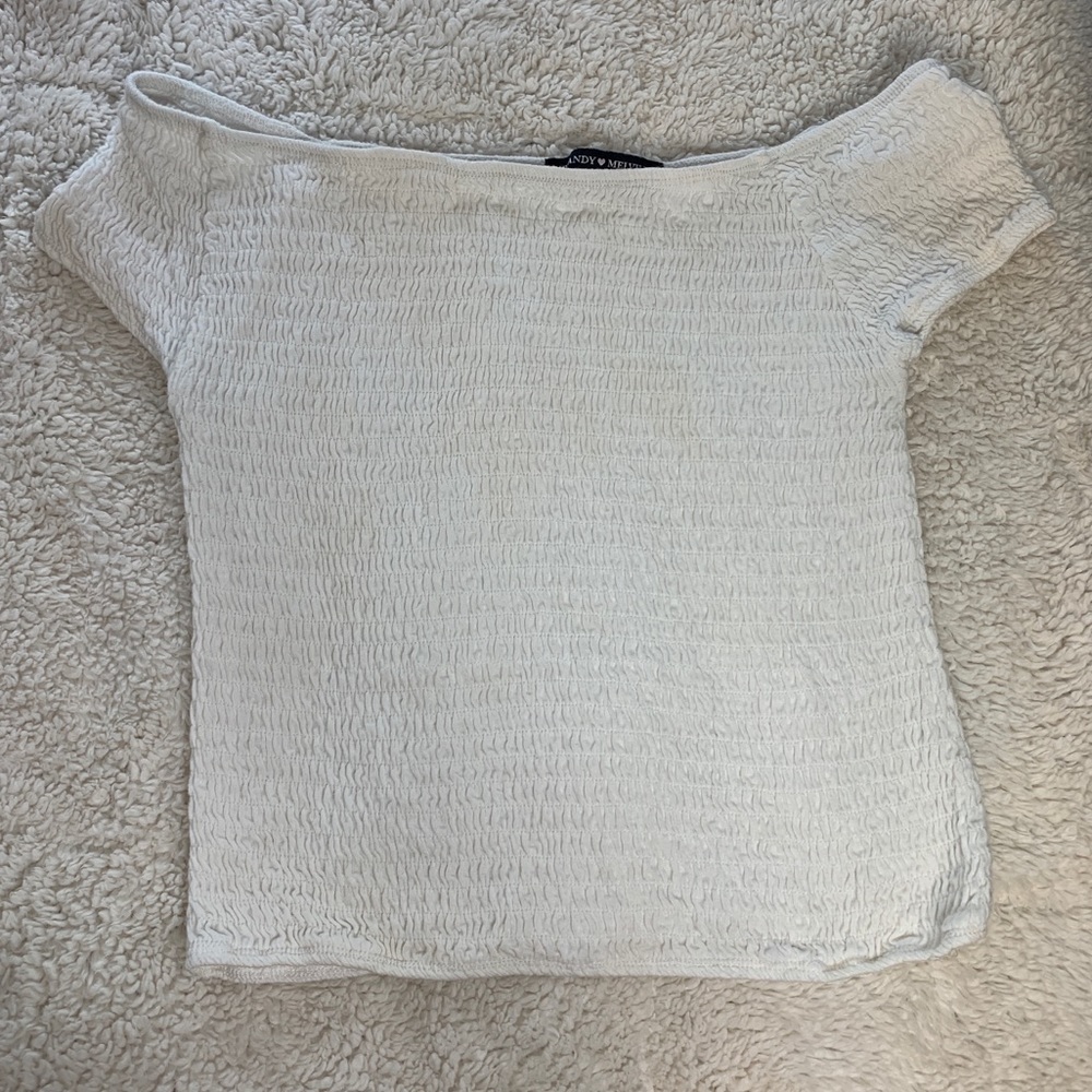 scrunched off the shoulder Brandy Melville top 🍒